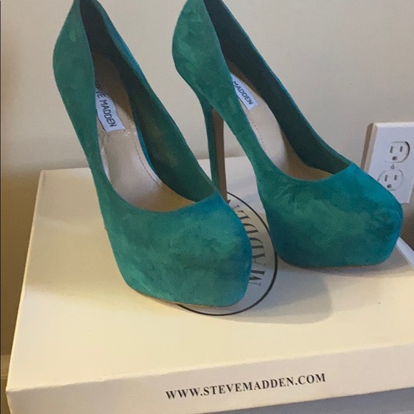 Steve Madden Shoes - Heels